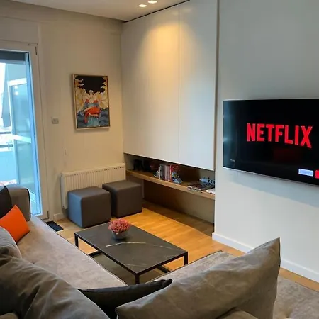 Above & Beyond Center Luxury Redefined Apartman Vólosz