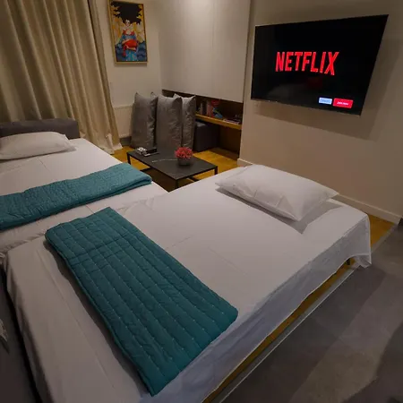 Above & Beyond Center Luxury Redefined Apartman Vólosz