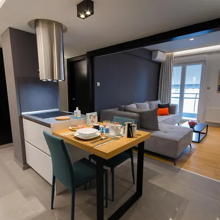 Above & Beyond Center Luxury Redefined Apartman