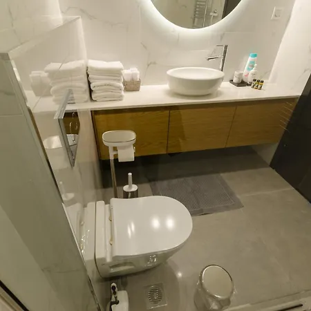 Above & Beyond Center Luxury Redefined * Vólosz