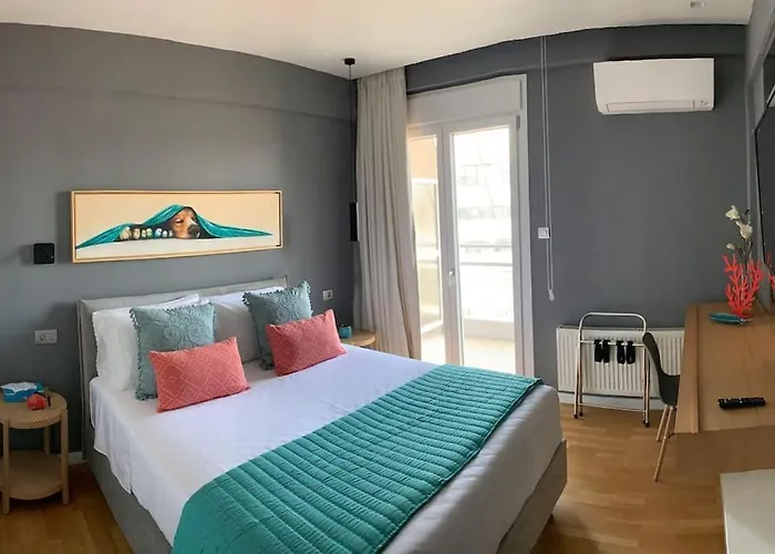 Above & Beyond Center Luxury Redefined Apartment