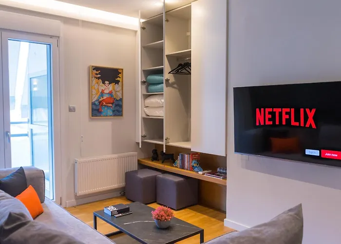 Apartment Above & Beyond Center Luxury Redefined *