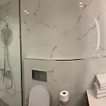 Apartament Above & Beyond Center Luxury Redefined