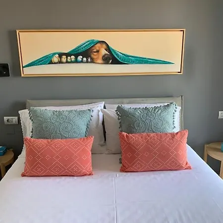 Above & Beyond Center Luxury Redefined Apartment *