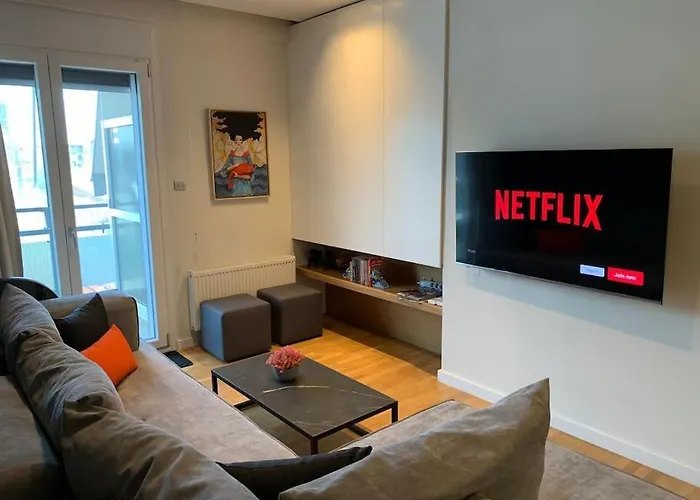 Above & Beyond Center Luxury Redefined Διαμέρισμα Βόλος